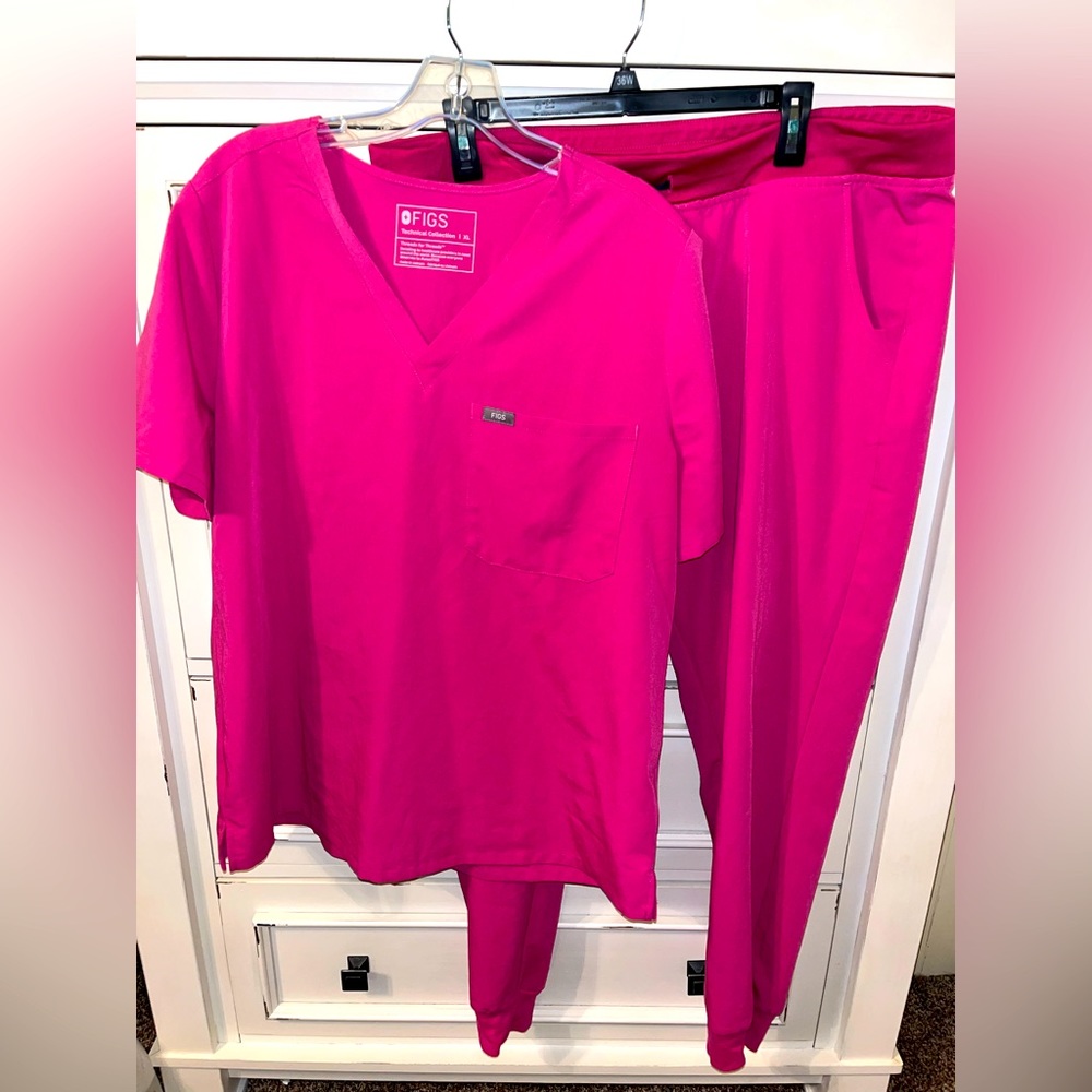 Figs matching set, XL top and XXL bottoms